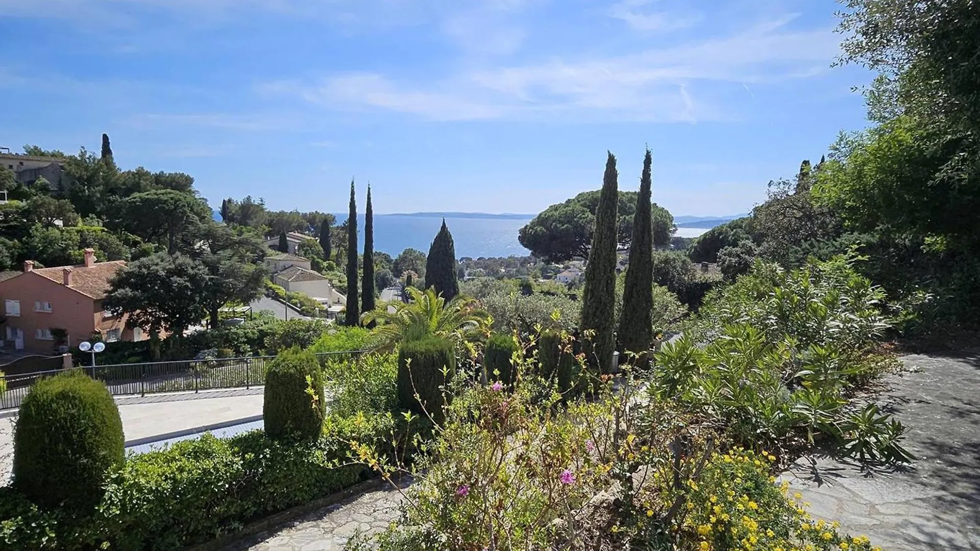 Rez De Villa Avec Piscine Privee Chauffee Et Jardin, A 1 Km De La Mer - Fr-1-768-79 Saint-Peire-sur-Mer 0*,  France
